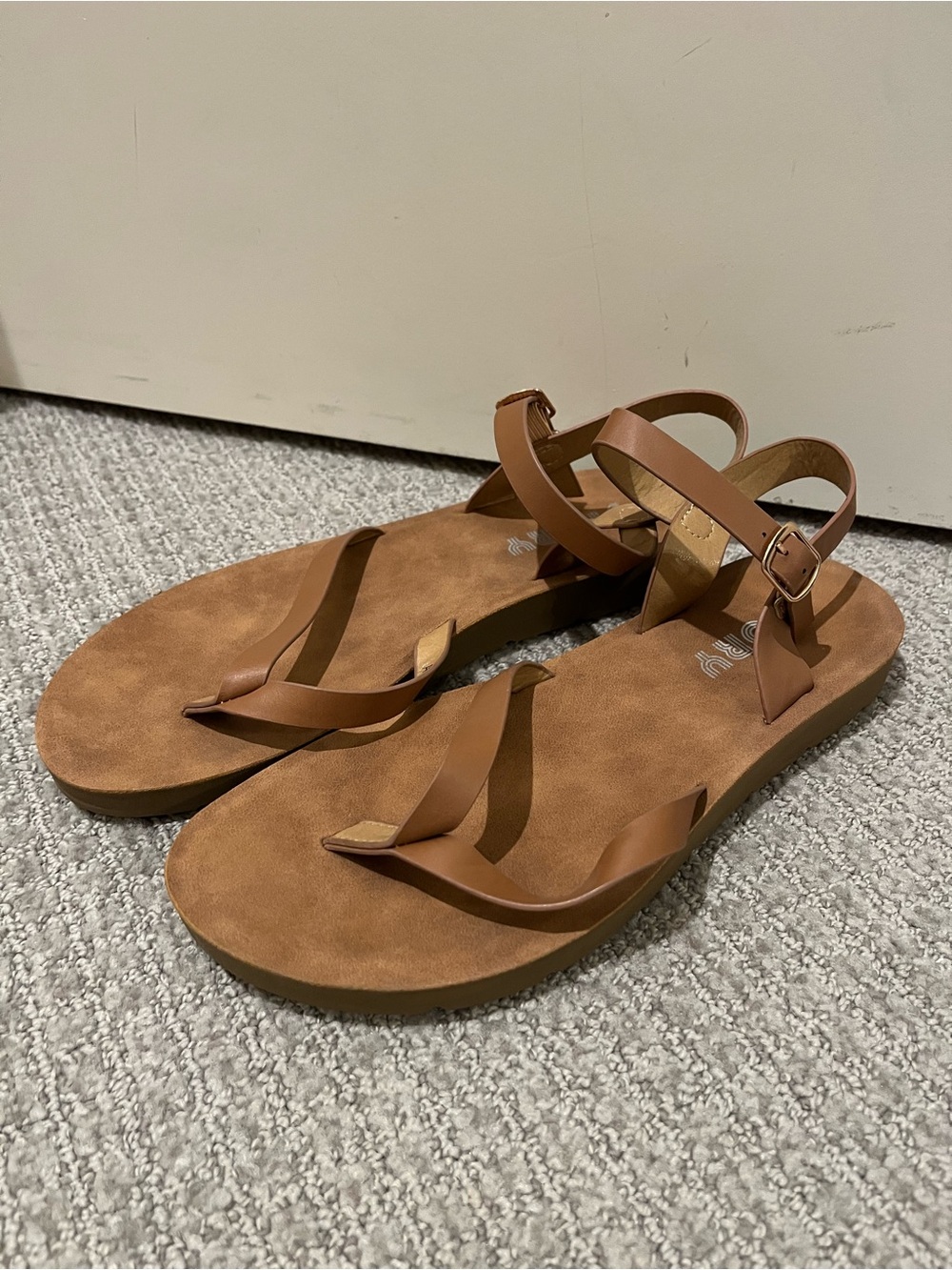 Everyday Strappy Ankle Sandal in Tan - Picture 2 of 3